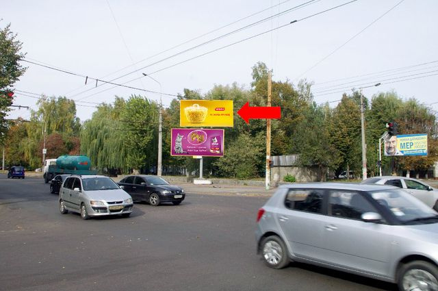 Щит 6x3,  Грушевского ул. (бывш. ул. Котовского) / ул. Восточная, возле ТРЦ "Глобал", супермаркетов Комфи, Фокстрот, Караван, верхний