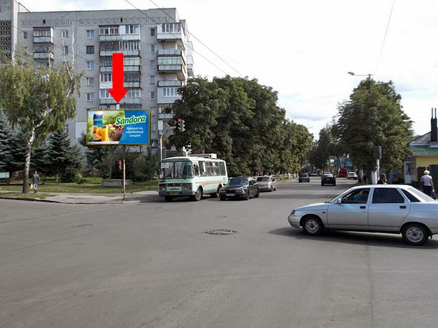 Щит 6x3, Украинки Л. ул., 36 / Покровская ул. (бывш. ул. Щорса), возле хлебзавода №1 Щит 6x3, Украинки Л. ул., 36 / Покровская ул. (бывш. ул. Щорса), возле хлебзавода №1