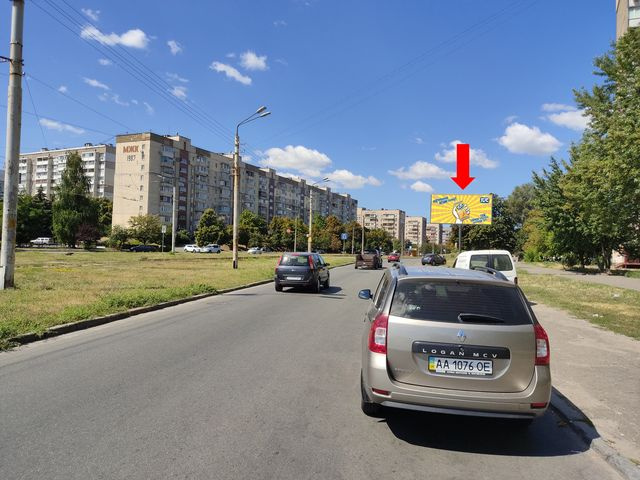 Щит 6x3, Симиренко ул. 21, напротив магазина "АТЛ", в сторону ул. Булгакова Щит 6x3, Симиренко ул. 21, напротив магазина "АТЛ", в сторону ул. Булгакова