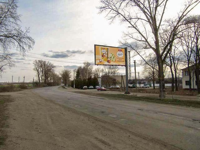 Щит 6x3,  п. Липцы, въезд, со стороны Харькова, возле полиции