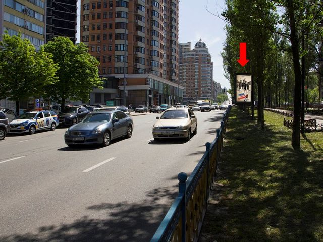 Сітілайт 1.2x1.8,  Украинки бул., 5, в сторону пл. Л. Украинки