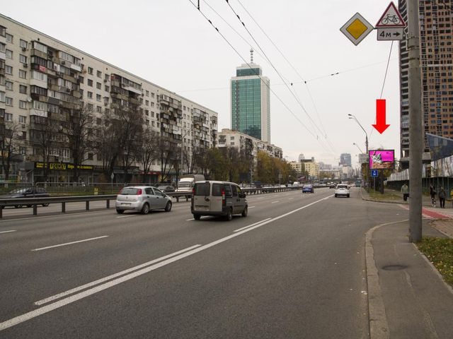Цифрова панель 3.14x2.3,  Победы пр., 13 - ул. Шолуденко, 100 м. до центрального ЗАГСа, в сторону Воздухофлотского моста, центра, (ролик 10 сек, 1 выход/1,5 минуты)