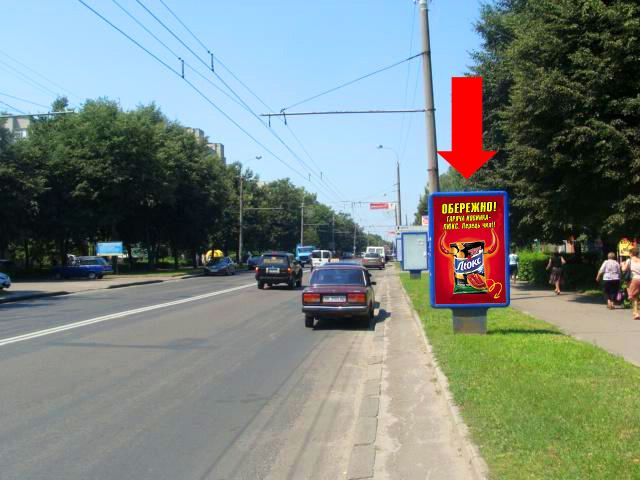 Сітілайт 1.2x1.8,  Киевская ул., 4, напротив Укрэксимбанка
