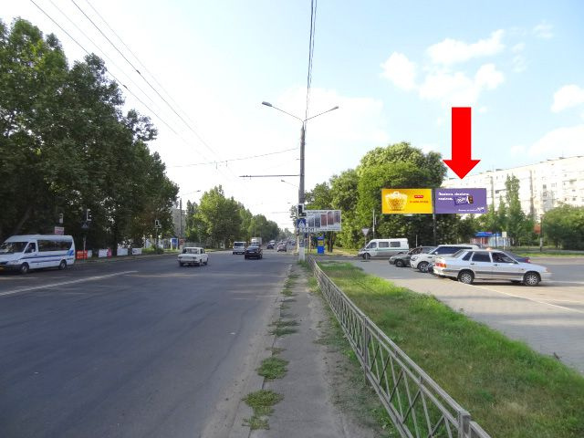 Щит 6x3,  Героев Сталинграда пр., 13, возле ТРЦ "Магеллан", супермаркетов "Таврия В", "Эльдорадо", из центра, правая