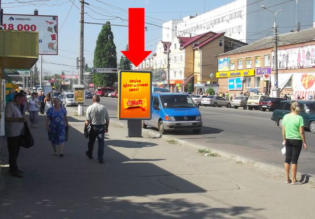 Сітілайт 1.2x1.8,  1-я Набережная ул. реки Стрелки, возле магазина "Мега Хит", в сторону Ильинской ул. (бывш. Красногвардейская ул.)