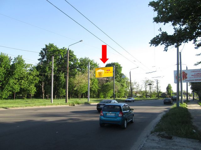 Щит 6x3, Александровский пр. (бывш. Косиора пр.) / ул. Осипенко, в сторону пр. Ландау (бывш. 50 лет СССР) Щит 6x3, Александровский пр. (бывш. Косиора пр.) / ул. Осипенко, в сторону пр. Ландау (бывш. 50 лет СССР)