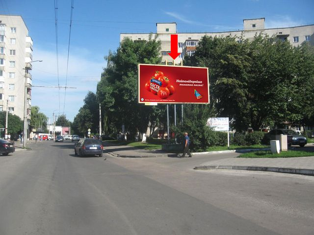 Щит 6x3, Бенделиани ул., 1, возле супермаркета "Салют", в сторону Дружбы Народов бул. Щит 6x3, Бенделиани ул., 1, возле супермаркета "Салют", в сторону Дружбы Народов бул.