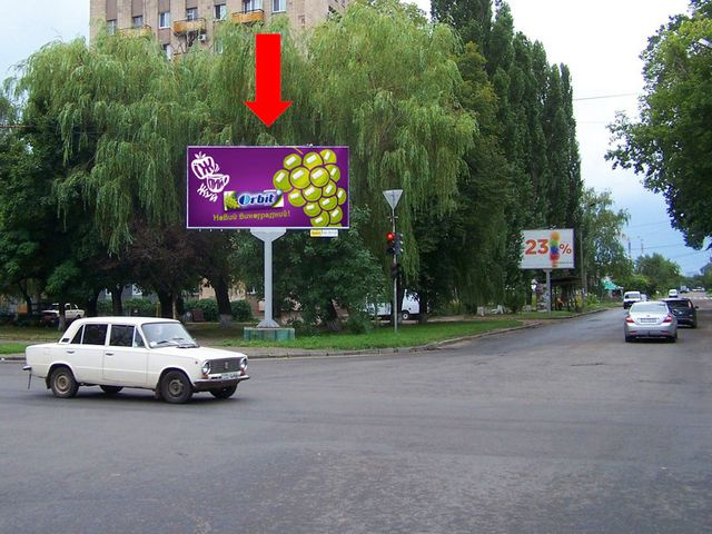 Щит 6x3,  Добровольского ул. / Чигринская ул., в сторону супермаркета "Премьер"