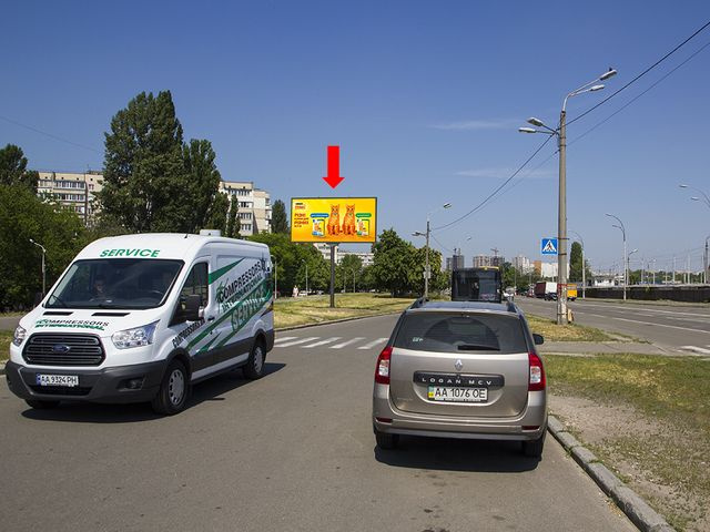 Щит 6x3, Королева пр., 5, напротив, супермаркет "Сильпо", в сторону пр. Курбаса Щит 6x3, Королева пр., 5, напротив, супермаркет "Сильпо", в сторону пр. Курбаса
