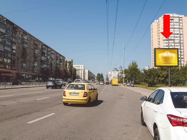 Скролл 3.14x2.3,  Украинки бул., 21А - 21Б, в сторону ст. м. "Печерская"