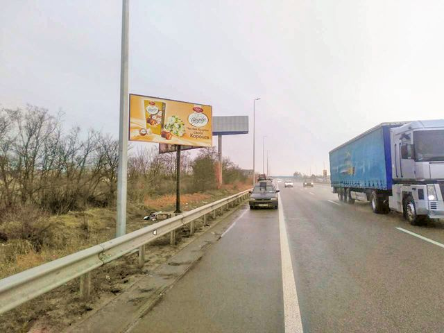 Щит 6x3,  Трасса Киев-Одесса (М-05), пгт Глеваха, (2), выезд из Киева в сторону Одессы
