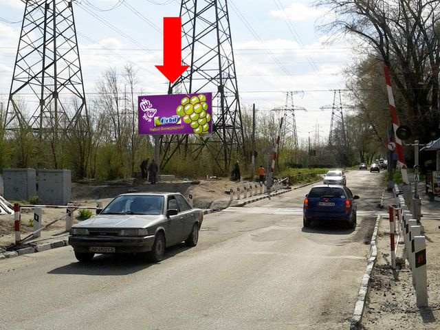 Щит 6x3, Верхняя ул. / Рекордная ул., возле ж/д переезда, в сторону Соборный пр. (бывш. Ленина пр.) Щит 6x3, Верхняя ул. / Рекордная ул., возле ж/д переезда, в сторону Соборный пр. (бывш. Ленина пр.)