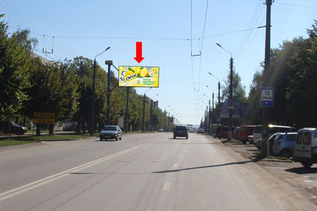 Щит 6x3,  Героев Майдана ул. (бывш. Красноармейская ул.), 83, возле лаборатории "Синево", из центра (флажок)