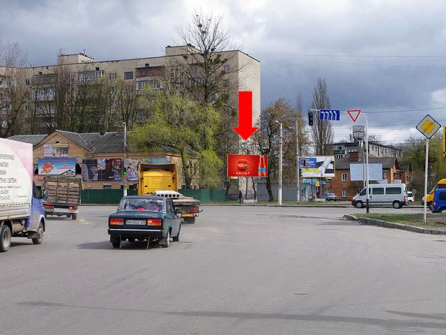 Щит 6x3,  Киевская ул., 124 /Петлюры ул. (бывш. ул. Бородия), Привокзальная пл., из центра