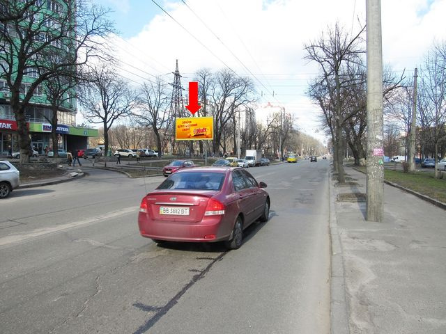 Щит 6x3,  Вышгородская ул., 45, возле ЖК "Паркове місто", в сторону Шевченка пл.