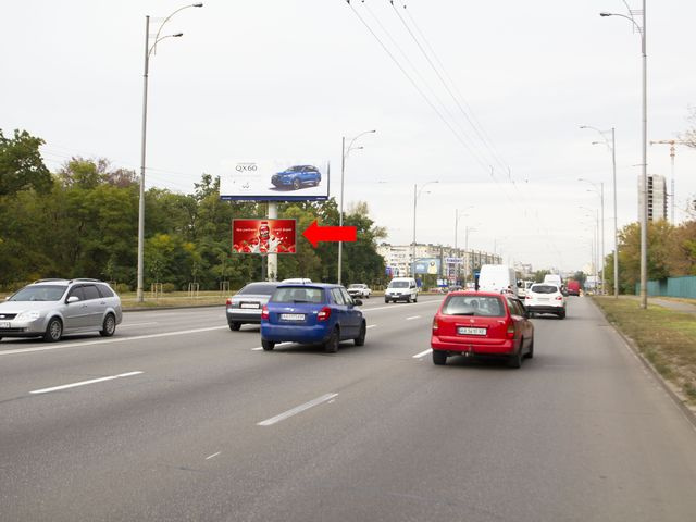 Щит 6x3, Братиславская ул. - ул. Крайняя (300 м), в сторону супермаркета "Эпицентр", рынка "Троещина" Щит 6x3, Братиславская ул. - ул. Крайняя (300 м), в сторону супермаркета "Эпицентр", рынка "Троещина"