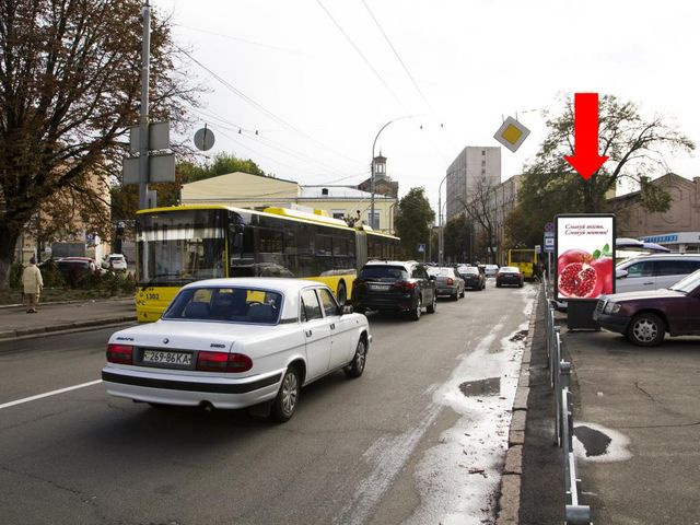Сітілайт 1.2x1.8,  Московская ул., 2, возле ресторанов "Kyiv Food Market", в сторону Кловского спуска
