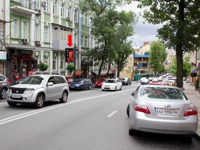 Сітілайт 1.2x1.8,  Михайловская ул., 16, в сторону Майдана Незалежности