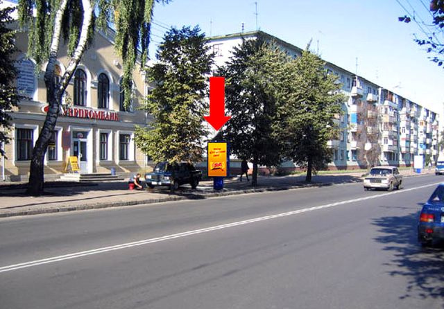 Сітілайт 1.2x1.8,  Киевская ул., 67 / Мазепы ул. (бывш. ул. Мануильского)