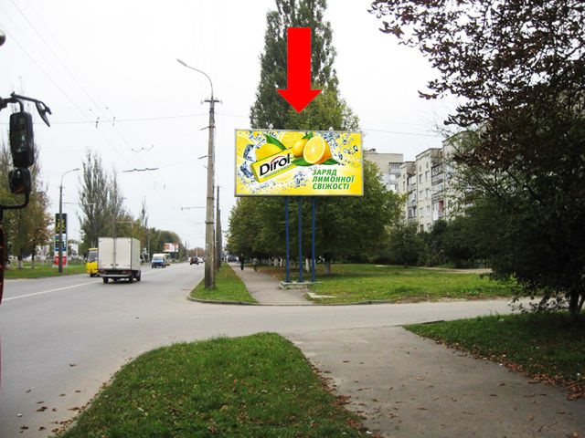 Щит 6x3,  Гордиюк ул., 39, напротив АЗС "Окко", в сторону Северного рынка
