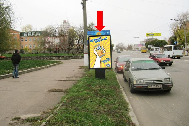 Сітілайт 1.2x1.8,  Соборная ул. (бывш. 50-летия Октября ул.), 74, напротив PIN банка