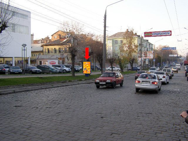 Сітілайт 1.2x1.8,  Главная ул., 124 / Гончарова ул., возле фабрики "Импульс", в центр