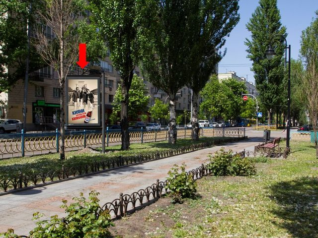 Сітілайт 1.2x1.8,  Украинки бул., 14, на светофоре, в сторону ул. Крещатик