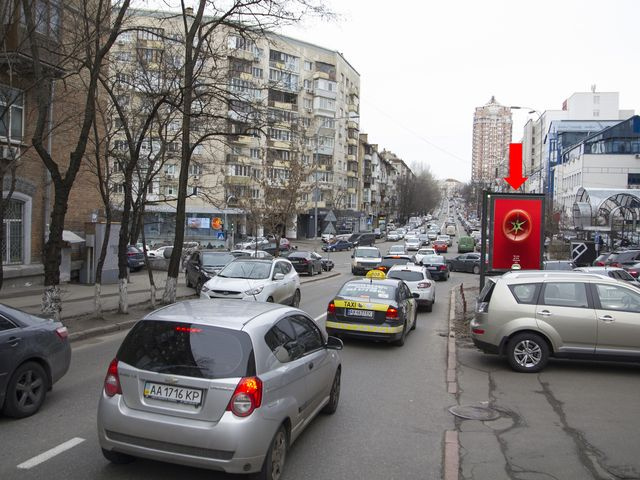 Сітілайт 1.2x1.8,  Кловский Спуск 9/2 - ул. Мечникова, на светофоре, в сторону ул. Мечникова