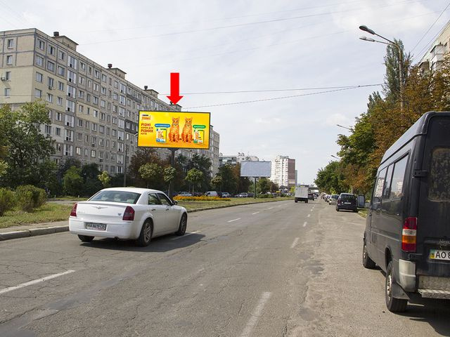 Щит 6x3,  Шолом-Алейхема ул., 8, разделитель, в сторону ул. Братиславской, рынка "Юность"