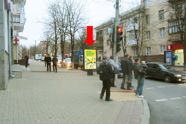 Сітілайт 1.2x1.8,  Шевченко ул. / Б. Перпективная (бывш. Маркса ул.), 23/13, возле магазинов "Колобок", "Алло"