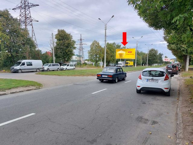 Щит 6x3,  Калиновская ул., напротив рынка "Калиновский", разделитель, в сторону супермаркетов "Ашан", "Эпицентр"