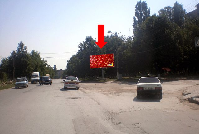 Щит 6x3,  Дружбы Народов ул. / ул. 30-летия Победы, возле рынка