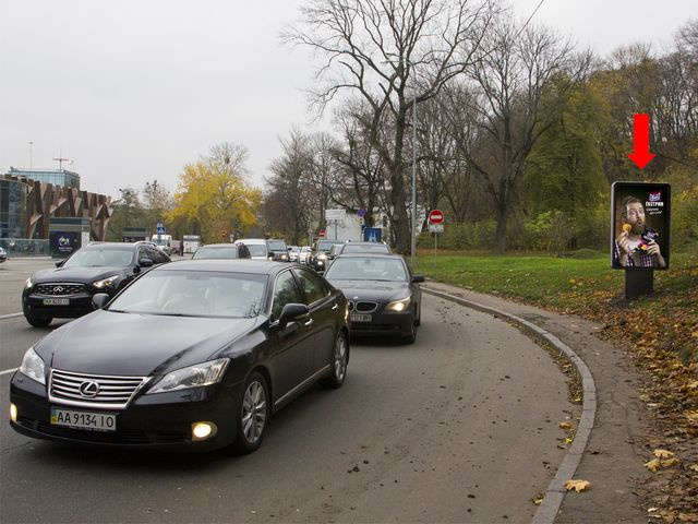 Сітілайт 1.2x1.8,  Парковая дорога ул., 16а, КВЦ "Парковый", вертолетная площадка, в сторону Днепровского спуска