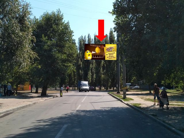 Щит 6x3, Стуса ул. / Тракторостроителей пр., 67, в сторону Тракторостроителей пр. Щит 6x3, Стуса ул. / Тракторостроителей пр., 67, в сторону Тракторостроителей пр.