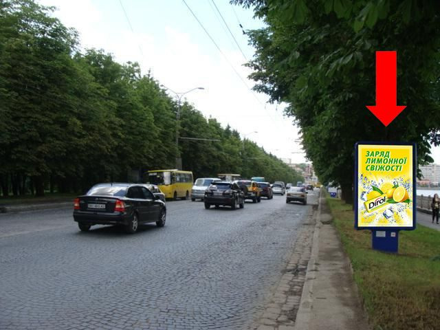 Сітілайт 1.2x1.8,  Русская ул., возле парка "Топильче", дамба, из центра