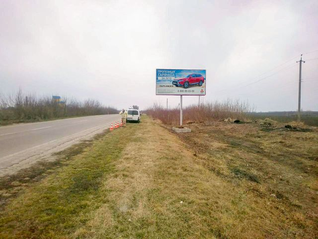 Щит 6x3,  пгт Володарка, выезд из города в сторону Тетиева