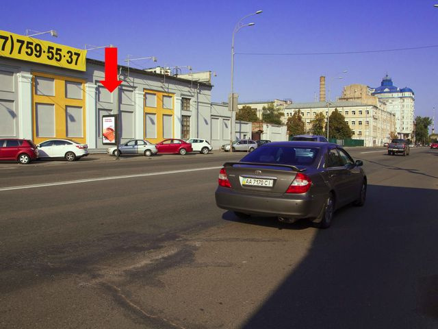 Сітілайт 1.2x1.8, Набережно-Крещатицкая ул., 57 / ул. Ярославская, из центра Сітілайт 1.2x1.8, Набережно-Крещатицкая ул., 57 / ул. Ярославская, из центра