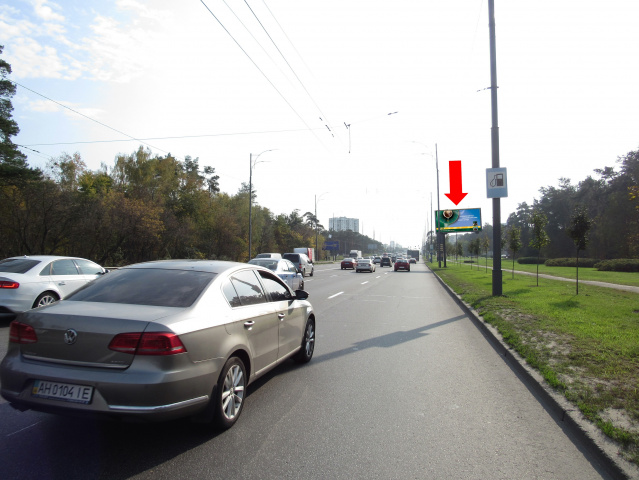 Цифрова панель 6x3,  Братиславська вул., біля АЗС Glusco, в сторону Броварського пр., ст.м. "Чернігівська"