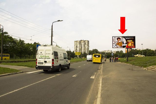 Призма 6x3,  Симиренко ул., 17 - ул.Семьи Сосниных, возле супермаркета "Ашан", сторону пр. Курбаса