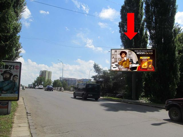 Призма 6x3,  Дружбы Народов пл. /  ул. Студенческая Набережная, перед мостом, в сторону пл. Богдана Хмельницкого
