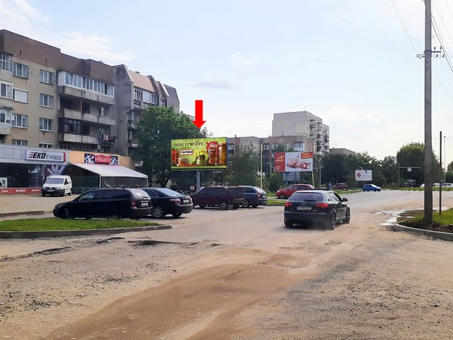Щит 6x3,  Капушанская ул., 159 / ул. Бабьяка, напротив АЗС WOG, из центра
