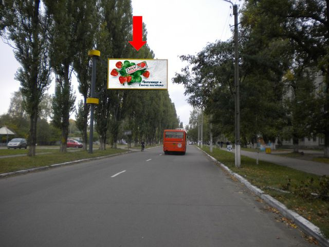 Щит 6x3,  Республиканская ул., 124, в центр