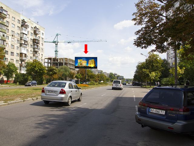 Щит 6x3,  Шолом-Алейхема ул., 8, разделитель, в сторону ул. Милютенко