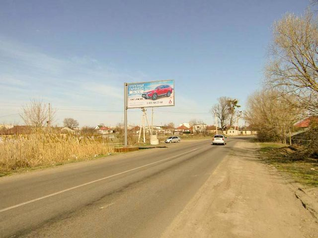 Щит 6x3,  пгт Безлюдовка, въезд в города со стороны Васищева, на перекрестке с ул.Змиевской