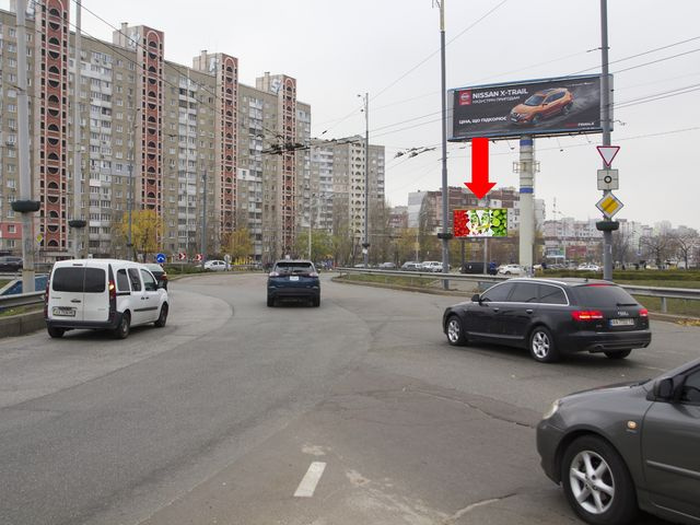 Призма 6x3,  Маяковского пр. 31 - ул. Драйзера, на круговой развязке, в сторону пр. Ватутина