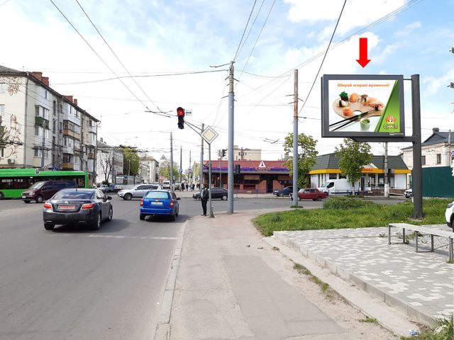 Скролл 3.14x2.3,  Грушевского ул. - Покровская ул., возле супермаркета "Сильпо", на светофоре, в сторону пл. Победы