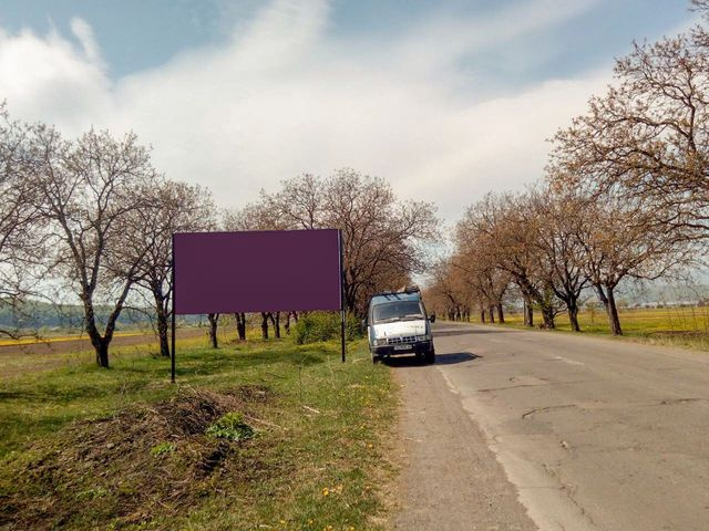 Щит 6x3,  п. Березово, въезд