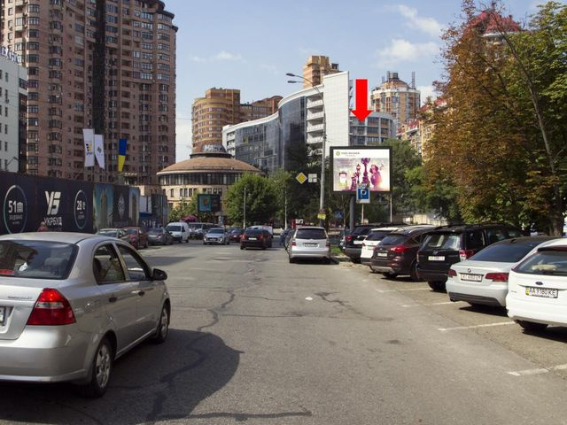 Скролл 3.14x2.3,  Алмазова ул. (бывш. Кутузова ул.), 14 / ул. Коновальца (бывш. Щорса ул), в сторону ул. Б. Васильковская