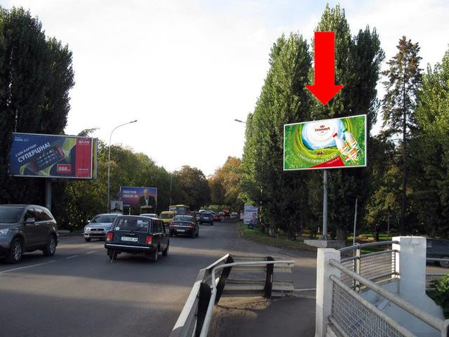 Призма 6x3,  Дружбы Народов пл. / ул. Независимости Набережная, со стороны пл. Б. Хмельницкого