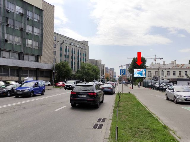 Скролл 3.14x2.3,  Короленковская ул. - ул. Федорова, на светофоре, из центра